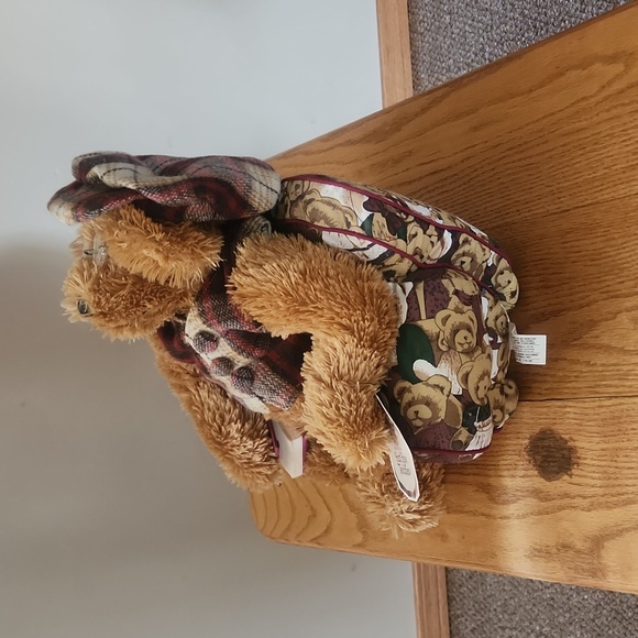 Avon Hat box teddies - Picture 2 of 2